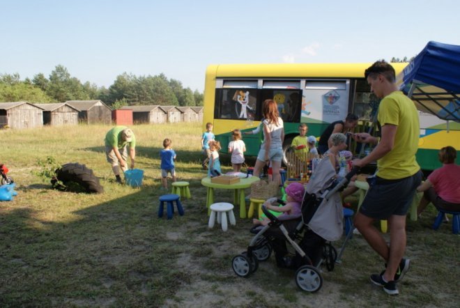 Radosny Świetlicobus w trasie [04.07.2016] - zdjęcie #30 - eOstroleka.pl