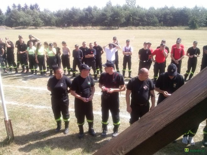 Gminne Zawody Sportowo-Pożarnicze Ochotniczych Straży Pożarnych z gmin Łyse, Kadzidło i Lelis [04.07.2016] - zdjęcie #147 - eOstroleka.pl