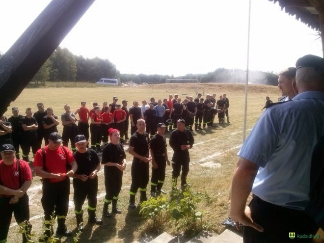 Gminne Zawody Sportowo-Pożarnicze Ochotniczych Straży Pożarnych z gmin Łyse, Kadzidło i Lelis [04.07.2016] - zdjęcie #146 - eOstroleka.pl