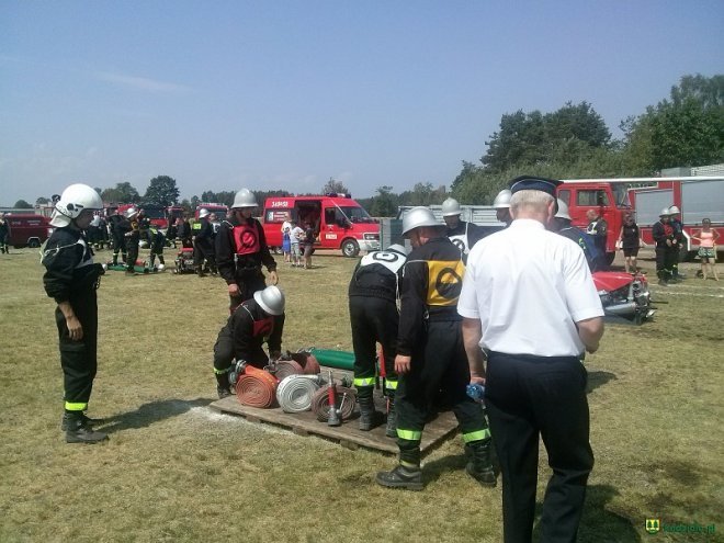 Gminne Zawody Sportowo-Pożarnicze Ochotniczych Straży Pożarnych z gmin Łyse, Kadzidło i Lelis [04.07.2016] - zdjęcie #110 - eOstroleka.pl