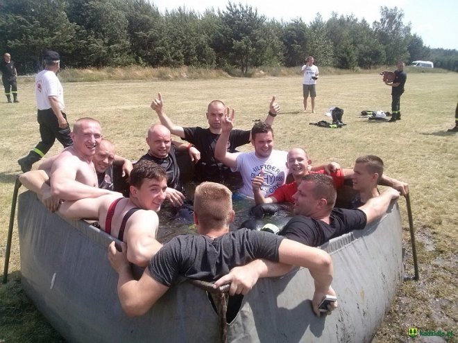 Gminne Zawody Sportowo-Pożarnicze Ochotniczych Straży Pożarnych z gmin Łyse, Kadzidło i Lelis [04.07.2016] - zdjęcie #97 - eOstroleka.pl