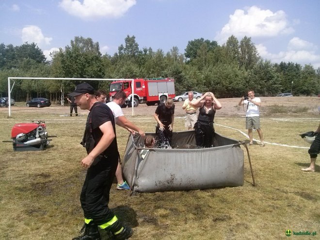 Gminne Zawody Sportowo-Pożarnicze Ochotniczych Straży Pożarnych z gmin Łyse, Kadzidło i Lelis [04.07.2016] - zdjęcie #94 - eOstroleka.pl