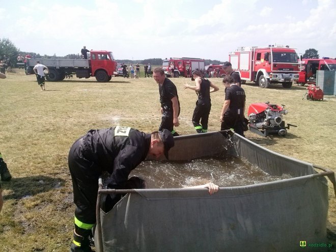 Gminne Zawody Sportowo-Pożarnicze Ochotniczych Straży Pożarnych z gmin Łyse, Kadzidło i Lelis [04.07.2016] - zdjęcie #88 - eOstroleka.pl