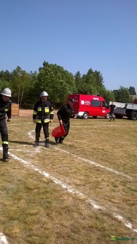 Gminne Zawody Sportowo-Pożarnicze Ochotniczych Straży Pożarnych z gmin Łyse, Kadzidło i Lelis [04.07.2016] - zdjęcie #68 - eOstroleka.pl