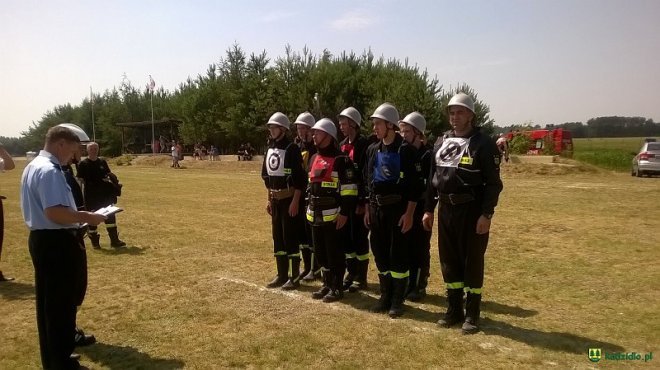 Gminne Zawody Sportowo-Pożarnicze Ochotniczych Straży Pożarnych z gmin Łyse, Kadzidło i Lelis [04.07.2016] - zdjęcie #39 - eOstroleka.pl