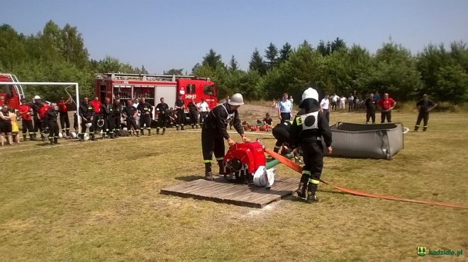 Gminne Zawody Sportowo-Pożarnicze Ochotniczych Straży Pożarnych z gmin Łyse, Kadzidło i Lelis [04.07.2016] - zdjęcie #34 - eOstroleka.pl