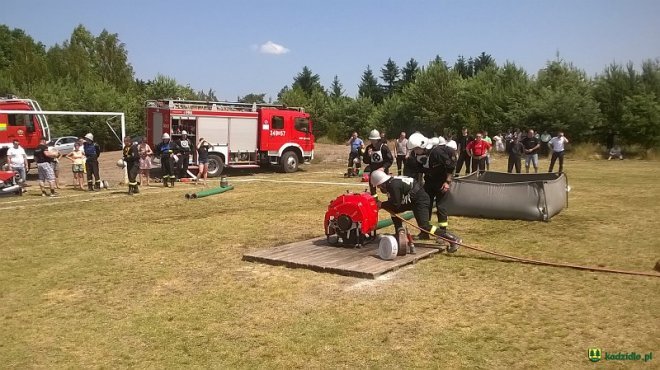 Gminne Zawody Sportowo-Pożarnicze Ochotniczych Straży Pożarnych z gmin Łyse, Kadzidło i Lelis [04.07.2016] - zdjęcie #21 - eOstroleka.pl
