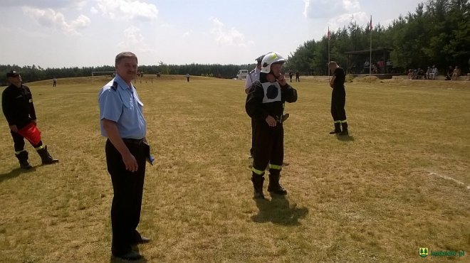 Gminne Zawody Sportowo-Pożarnicze Ochotniczych Straży Pożarnych z gmin Łyse, Kadzidło i Lelis [04.07.2016] - zdjęcie #11 - eOstroleka.pl