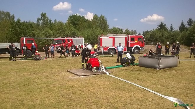Gminne Zawody Sportowo-Pożarnicze Ochotniczych Straży Pożarnych z gmin Łyse, Kadzidło i Lelis [04.07.2016] - zdjęcie #4 - eOstroleka.pl