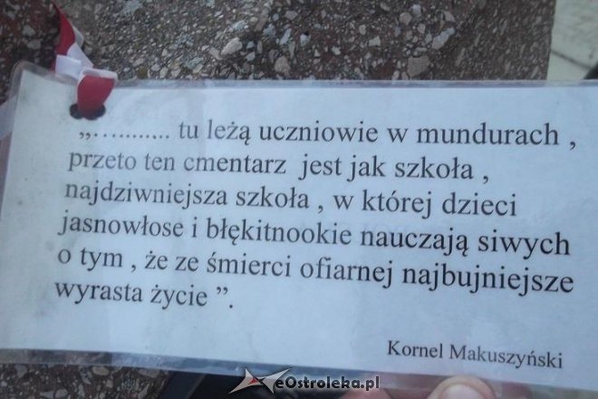 Funkcjonariusze z ZK w Przytułach Starych pojechali motocyklami na Cmentarz Orląt Lwowskich [27.06.2016] - zdjęcie #5 - eOstroleka.pl