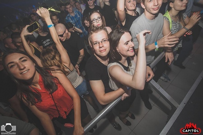 Noc Wariatów w Clubie Capitol Sypniewo [29.07.2016] - zdjęcie #67 - eOstroleka.pl