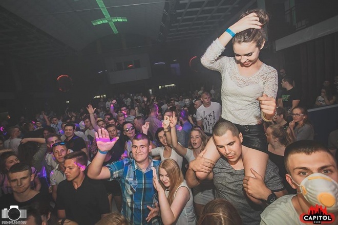 Noc Wariatów w Clubie Capitol Sypniewo [29.07.2016] - zdjęcie #45 - eOstroleka.pl