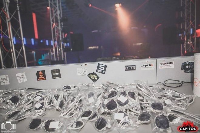 Sunglasses Party w Clubie Capitol Sypniewo [30.07.2016] - zdjęcie #1 - eOstroleka.pl