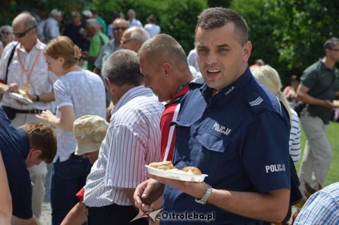 Pielgrzymi diecezji ełckiej odwiedzili Ostrołękę [31.07.2016] - zdjęcie #4 - eOstroleka.pl