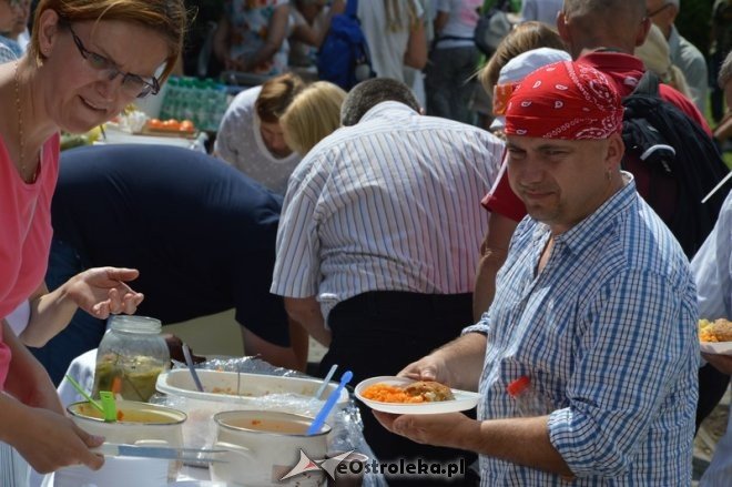 Pielgrzymi diecezji ełckiej odwiedzili Ostrołękę [31.07.2016] - zdjęcie #50 - eOstroleka.pl