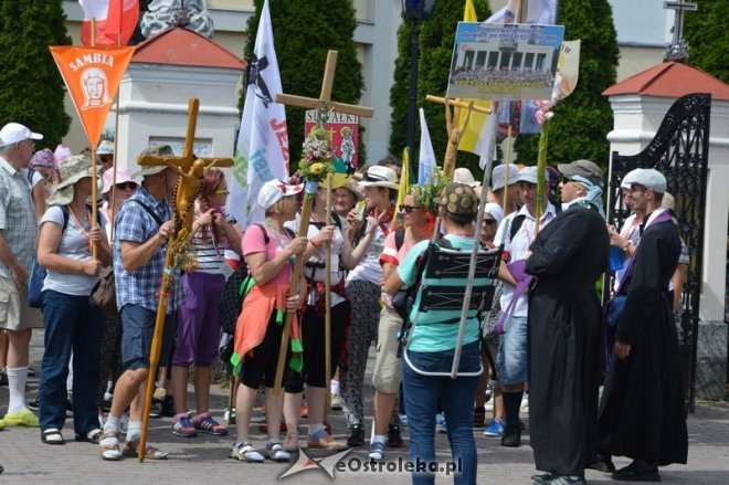 Pielgrzymi diecezji ełckiej odwiedzili Ostrołękę [31.07.2016] - zdjęcie #11 - eOstroleka.pl