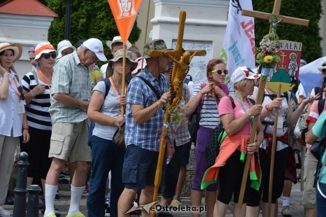 Pielgrzymi diecezji ełckiej odwiedzili Ostrołękę [31.07.2016] - zdjęcie #12 - eOstroleka.pl