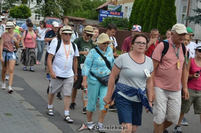 Pielgrzymi diecezji ełckiej odwiedzili Ostrołękę [31.07.2016] - zdjęcie #35 - eOstroleka.pl