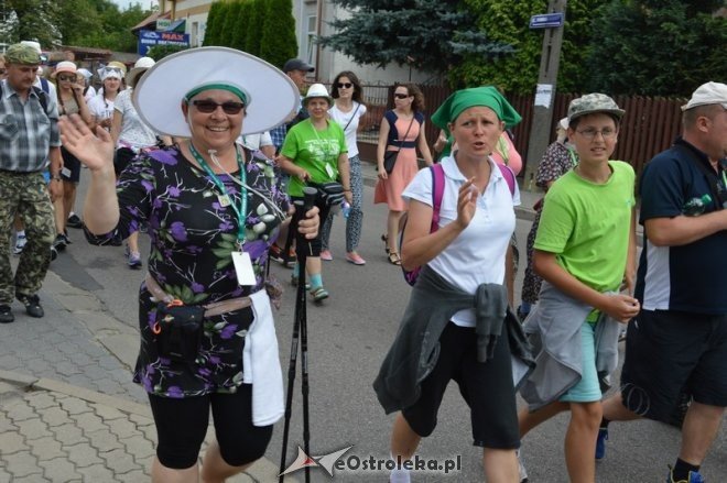 Pielgrzymi diecezji ełckiej odwiedzili Ostrołękę [31.07.2016] - zdjęcie #13 - eOstroleka.pl