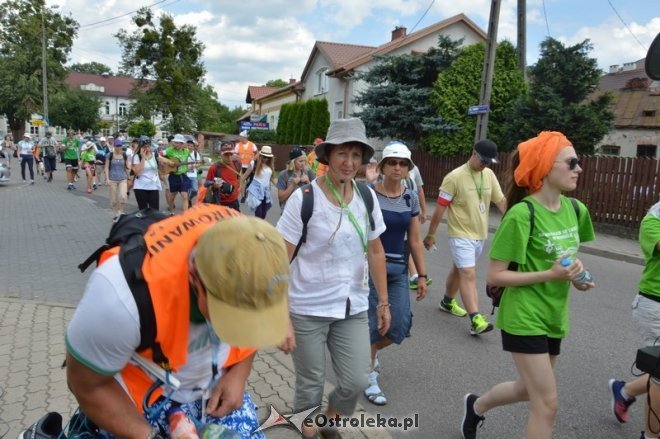 Pielgrzymi diecezji ełckiej odwiedzili Ostrołękę [31.07.2016] - zdjęcie #7 - eOstroleka.pl
