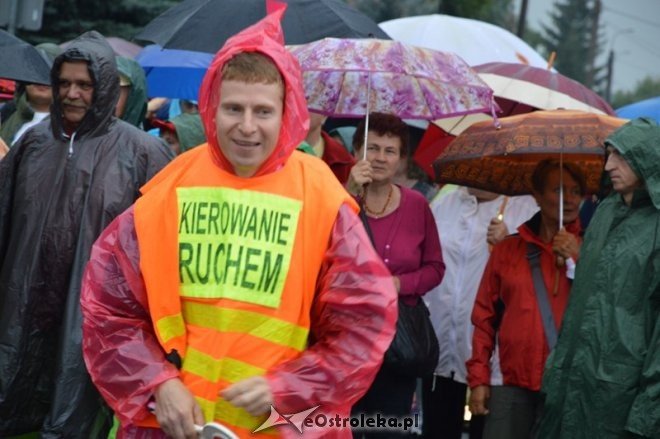 Piesza Pielgrzymka Łomżyńska na Jasną Górę [01.08.2016] - zdjęcie #31 - eOstroleka.pl
