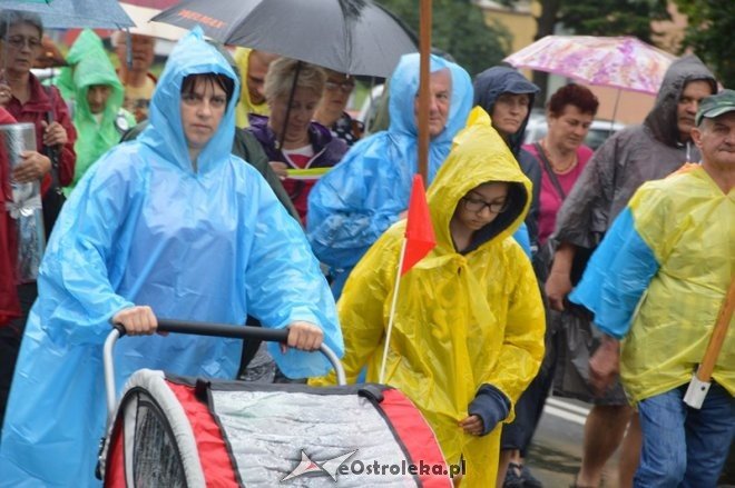 Piesza Pielgrzymka Łomżyńska na Jasną Górę [01.08.2016] - zdjęcie #18 - eOstroleka.pl