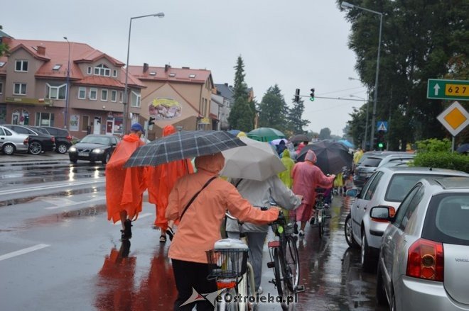 Piesza Pielgrzymka Łomżyńska na Jasną Górę [01.08.2016] - zdjęcie #1 - eOstroleka.pl