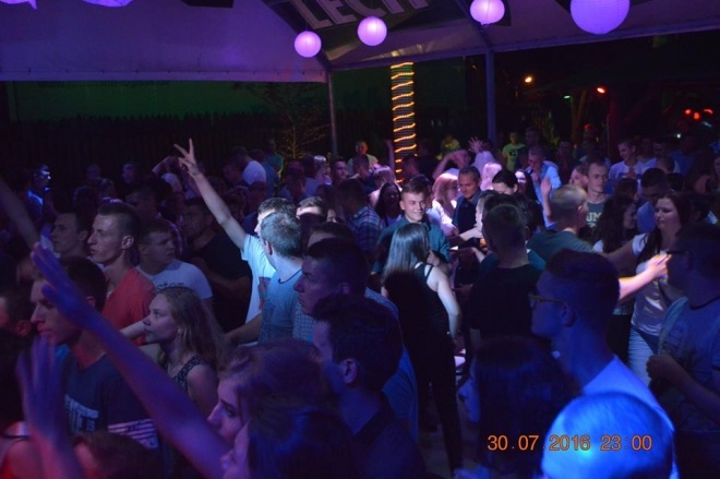 ZajeFajni w Clubie Ibiza Zalesie [03.08.2016] - zdjęcie #34 - eOstroleka.pl