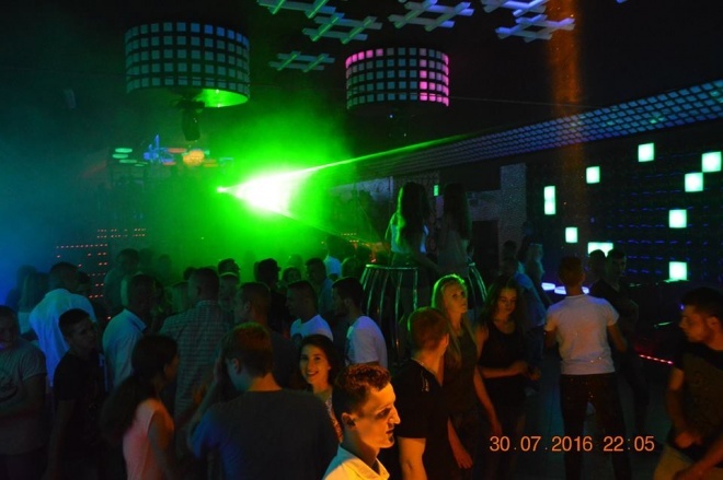 ZajeFajni w Clubie Ibiza Zalesie [03.08.2016] - zdjęcie #26 - eOstroleka.pl