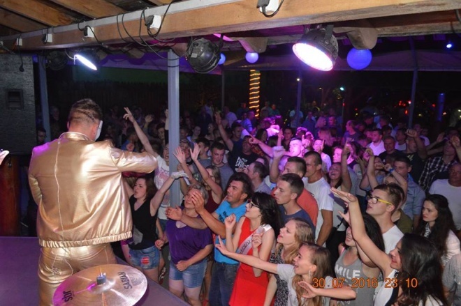 ZajeFajni w Clubie Ibiza Zalesie [03.08.2016] - zdjęcie #25 - eOstroleka.pl