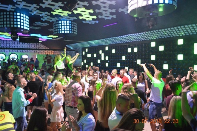 ZajeFajni w Clubie Ibiza Zalesie [03.08.2016] - zdjęcie #18 - eOstroleka.pl