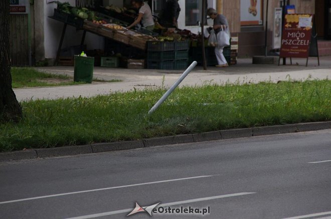 Wypadek na ulicy Kopernika w Ostrołęce [03.08.2016] - zdjęcie #3 - eOstroleka.pl