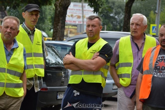 Protest ostrołęckich przewoźników [03.08.2016] - zdjęcie #25 - eOstroleka.pl