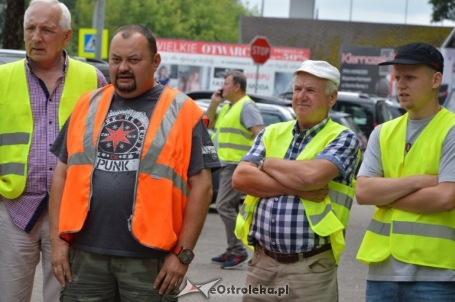 Protest ostrołęckich przewoźników [03.08.2016] - zdjęcie #51 - eOstroleka.pl
