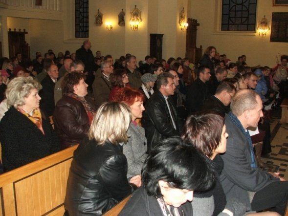VI Edycja Wyróżnienia „Narodowi i Ojczyźnie” (20.11.09) - zdjęcie #5 - eOstroleka.pl