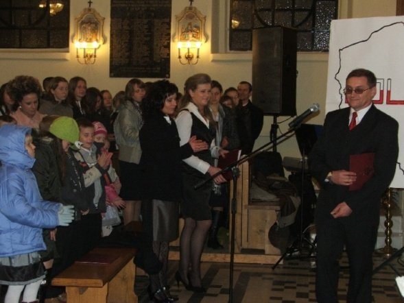 VI Edycja Wyróżnienia „Narodowi i Ojczyźnie” (20.11.09) - zdjęcie #23 - eOstroleka.pl