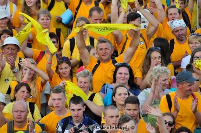 Piesza Pielgrzymka Łomżyńska już na Jasnej Górze [15.08.2016] - zdjęcie #29 - eOstroleka.pl
