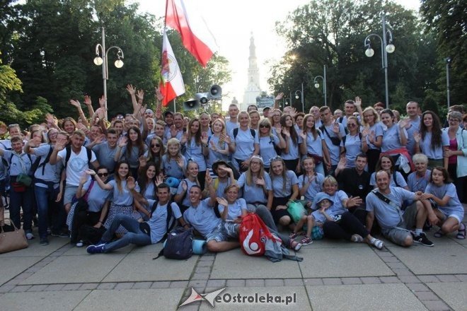 Piesza Pielgrzymka Łomżyńska już na Jasnej Górze [15.08.2016] - zdjęcie #27 - eOstroleka.pl