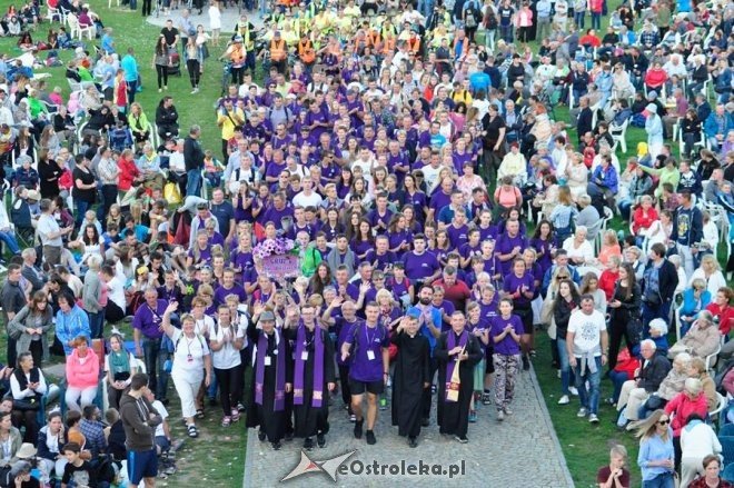 Piesza Pielgrzymka Łomżyńska już na Jasnej Górze [15.08.2016] - zdjęcie #1 - eOstroleka.pl