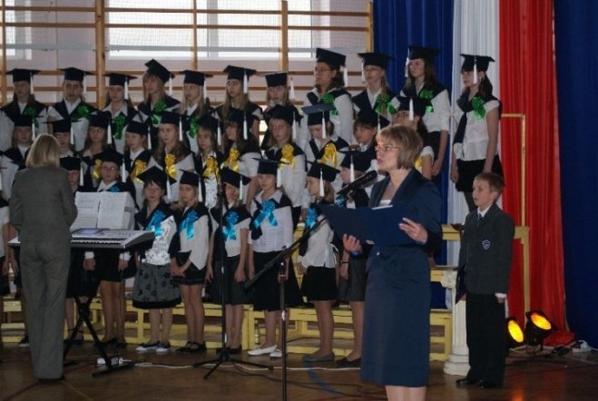 Oficjalne otwarcie Orlika przy SP 6 (27.11.09) - zdjęcie #74 - eOstroleka.pl