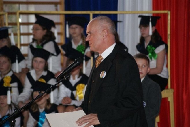 Oficjalne otwarcie Orlika przy SP 6 (27.11.09) - zdjęcie #59 - eOstroleka.pl