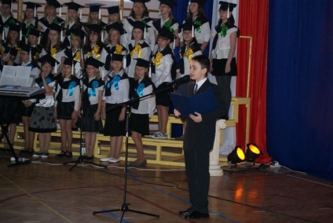 Oficjalne otwarcie Orlika przy SP 6 (27.11.09) - zdjęcie #48 - eOstroleka.pl