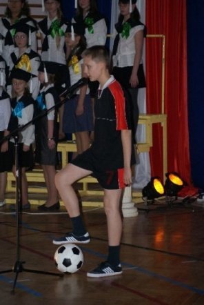 Oficjalne otwarcie Orlika przy SP 6 (27.11.09) - zdjęcie #46 - eOstroleka.pl