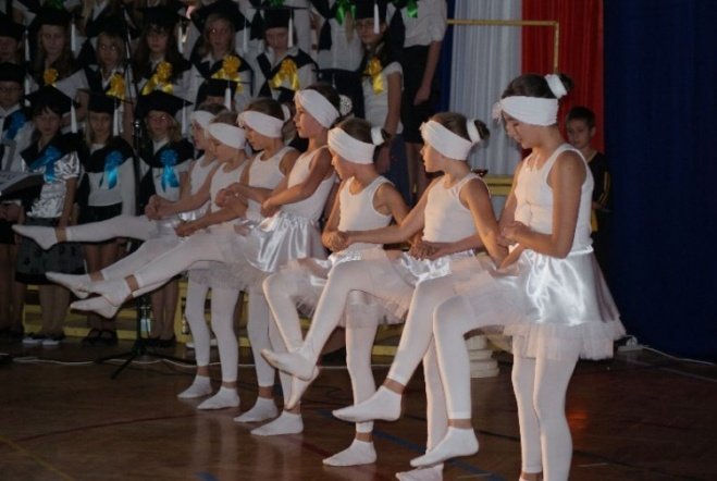 Oficjalne otwarcie Orlika przy SP 6 (27.11.09) - zdjęcie #38 - eOstroleka.pl