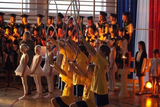 Oficjalne otwarcie Orlika przy SP 6 (27.11.09) - zdjęcie #21 - eOstroleka.pl