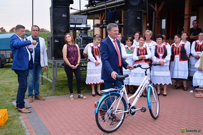 Festyn rodzinny w Krobi [13.08.2016] - zdjęcie #30 - eOstroleka.pl