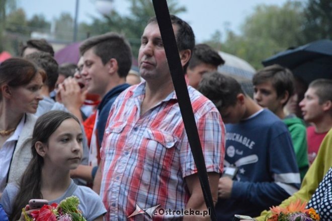 Dożynki na Kurpiach w Lelisie z Jackiem Kawalcem i zespołem MIG [21.08.2016] - zdjęcie #49 - eOstroleka.pl