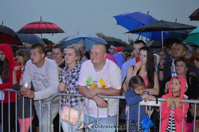 Dożynki na Kurpiach w Lelisie z Jackiem Kawalcem i zespołem MIG [21.08.2016] - zdjęcie #38 - eOstroleka.pl