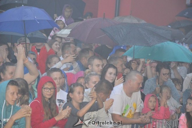 Dożynki na Kurpiach w Lelisie z Jackiem Kawalcem i zespołem MIG [21.08.2016] - zdjęcie #23 - eOstroleka.pl