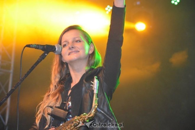 Dożynki na Kurpiach w Lelisie z Jackiem Kawalcem i zespołem MIG [21.08.2016] - zdjęcie #8 - eOstroleka.pl